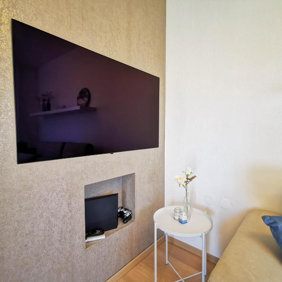 Apartment Ližnjan Eksteriør bilde